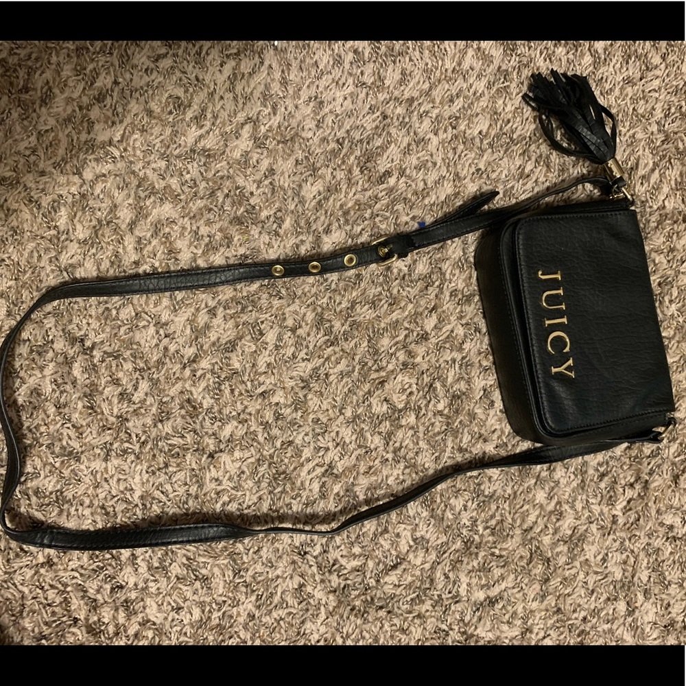 Juicy Crossbody